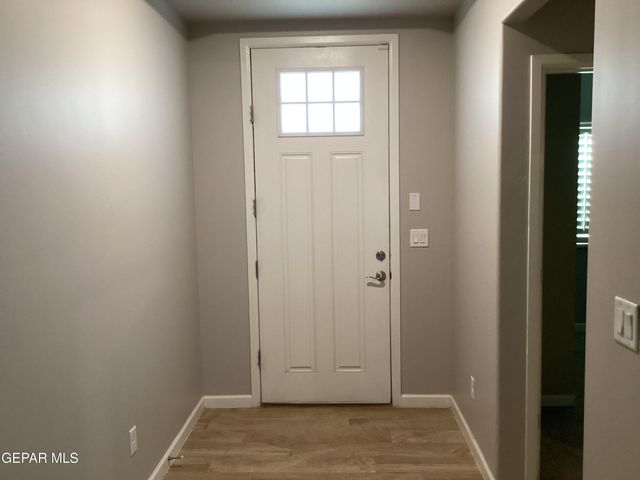 1087 Brass Hill Avenue, Sunland Park, NM 88063