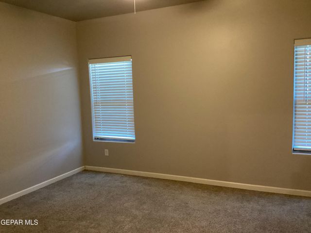 1087 Brass Hill Avenue, Sunland Park, NM 88063