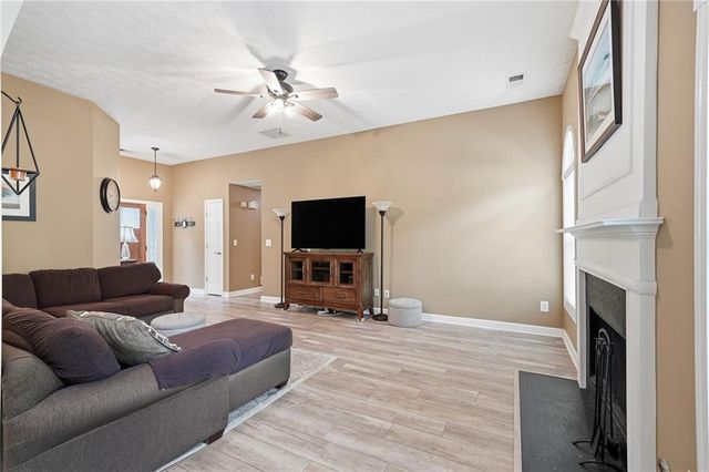 1600 Eagle Drive, Woodstock, GA 30189