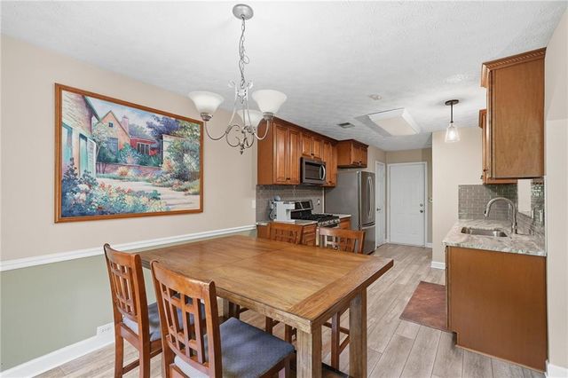 1600 Eagle Drive, Woodstock, GA 30189