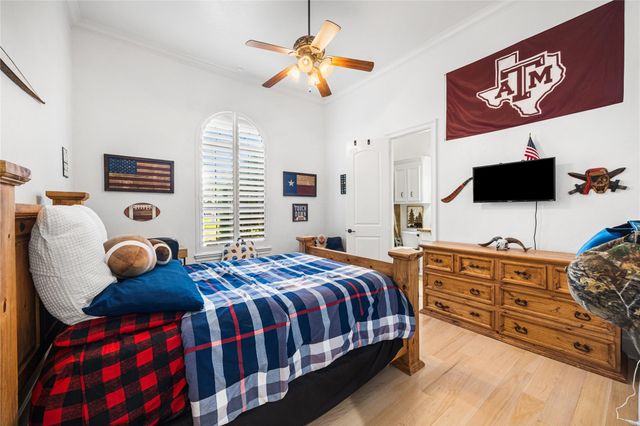 27307 Sgt Taylor Memorial, Spring, TX 77386