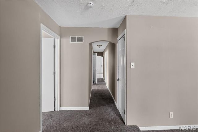 25 Barcelona Avenue, St Louis, MO 63138