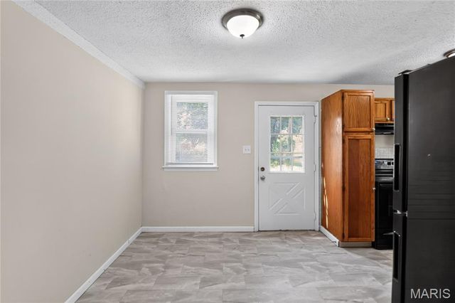 25 Barcelona Avenue, St Louis, MO 63138