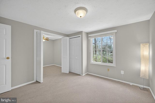 1660 SIERRA WOODS DR, Reston, VA 20194