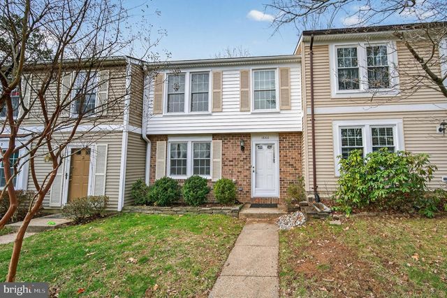 1660 SIERRA WOODS DR, Reston, VA 20194