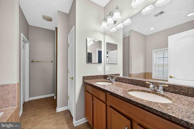 20726 CRESCENT POINTE PL, Ashburn, VA 20147