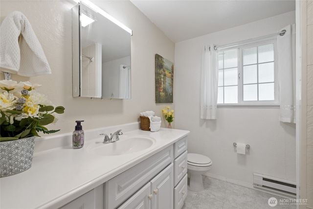 15410 24th Avenue E, Tacoma, WA 98445