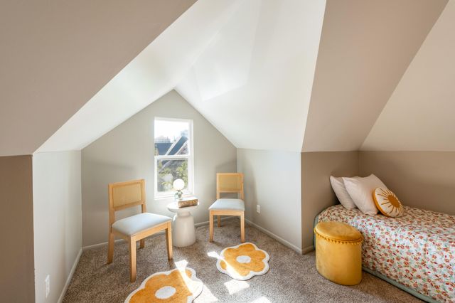 913 8th Street NW, Albuquerque, NM 87102