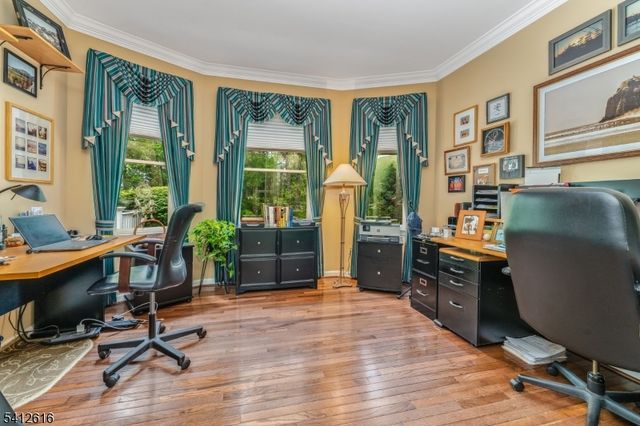 1 Maxwell Ct, Raritan Twp., NJ 08822