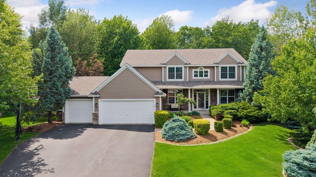 7416 Ridge Hill Road, Victoria, MN 55331