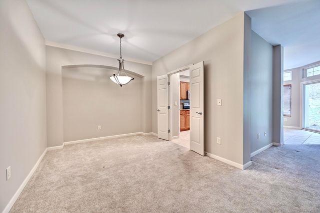 458 Pinnacle Way, Ludlow, KY 41016