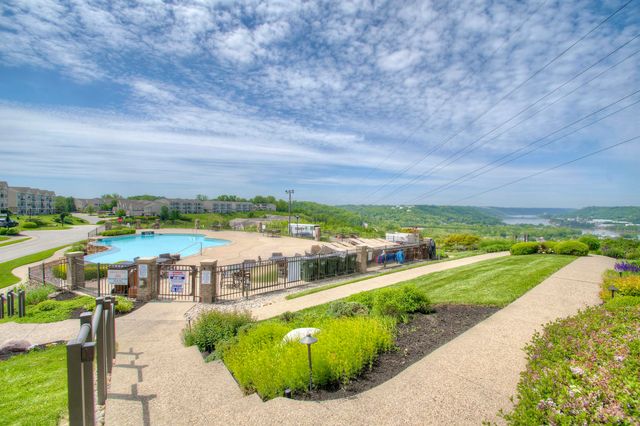 458 Pinnacle Way, Ludlow, KY 41016