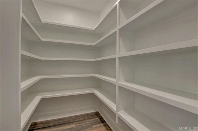 9717 Cliffside Drive, Sherwood, AR 72120