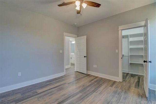 9717 Cliffside Drive, Sherwood, AR 72120