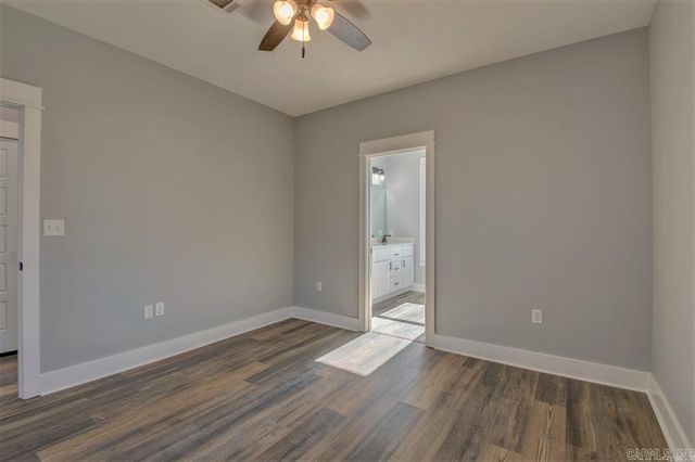 9717 Cliffside Drive, Sherwood, AR 72120