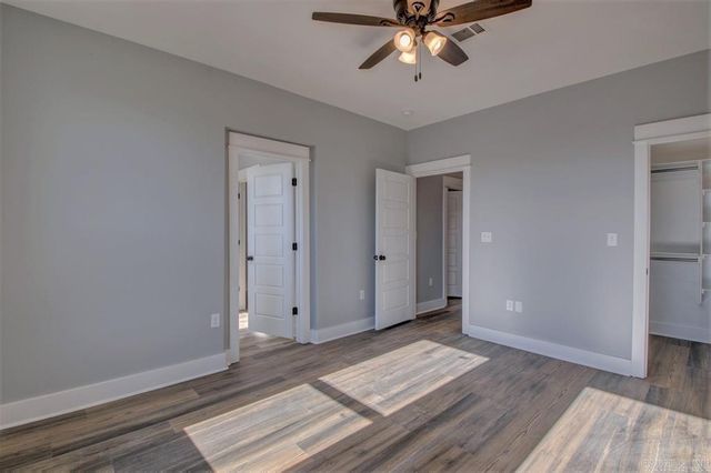 9717 Cliffside Drive, Sherwood, AR 72120