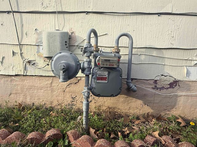 4744 PERCY RD, Memphis, TN 38109