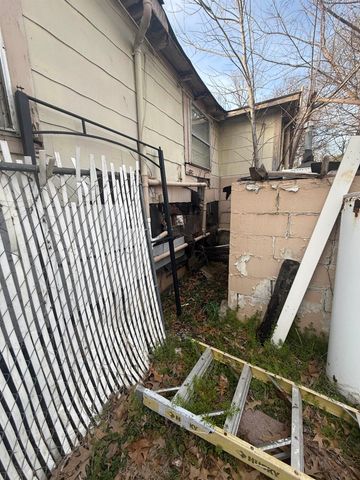 4744 PERCY RD, Memphis, TN 38109