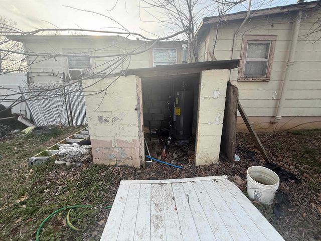 4744 PERCY RD, Memphis, TN 38109