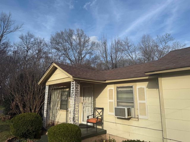 4744 PERCY RD, Memphis, TN 38109