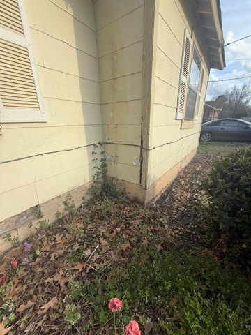 4744 PERCY RD, Memphis, TN 38109