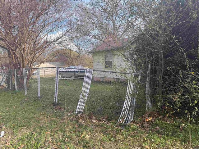 4744 PERCY RD, Memphis, TN 38109