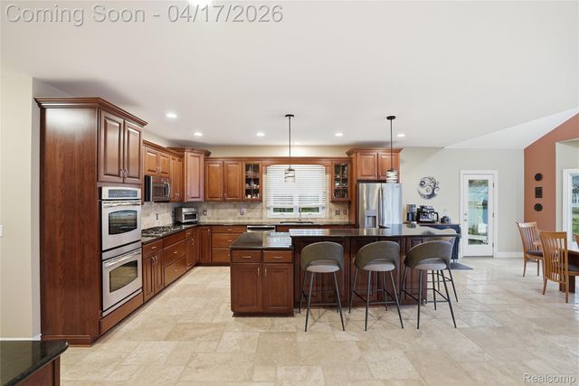 1836 Alsup Avenue, Commerce Charter Township, MI 48382