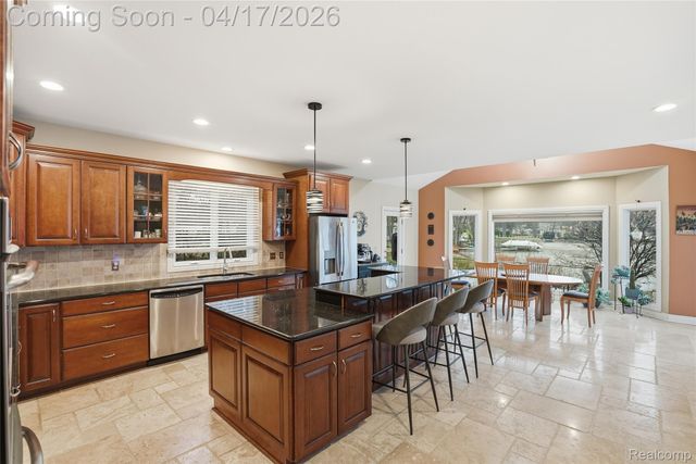 1836 Alsup Avenue, Commerce Charter Township, MI 48382