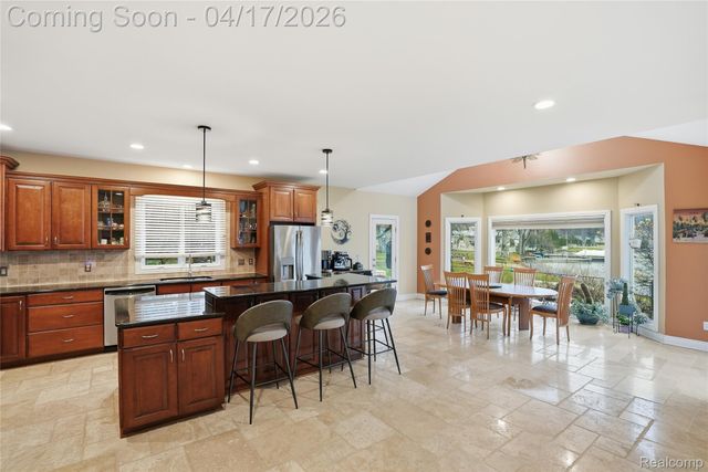 1836 Alsup Avenue, Commerce Charter Township, MI 48382
