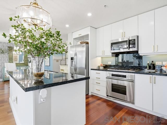 1199 Pacific Hwy 1303, San Diego, CA 92101