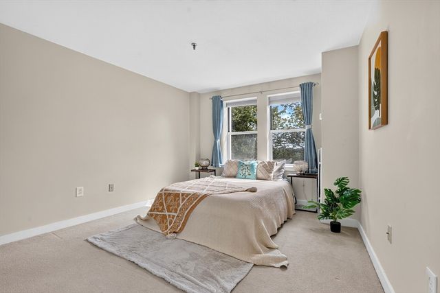 269 Cambridge Rd 608, Woburn, MA 01801