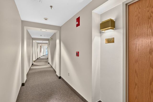 269 Cambridge Rd 608, Woburn, MA 01801