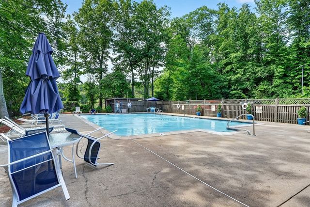 269 Cambridge Rd 608, Woburn, MA 01801