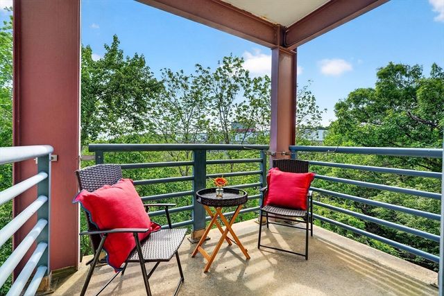 269 Cambridge Rd 608, Woburn, MA 01801