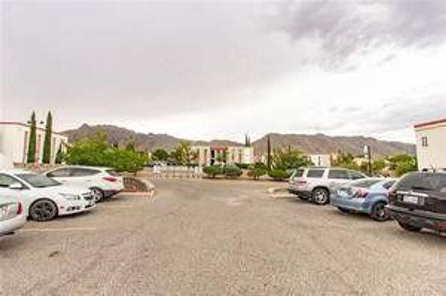 6201 Escondido Drive D3, El Paso, TX 79912