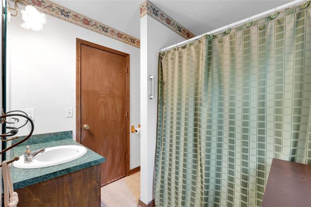 592 Kay Drive, Easley, SC 29640