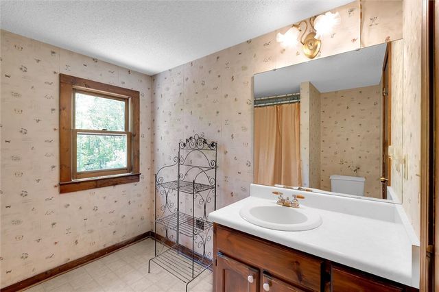 592 Kay Drive, Easley, SC 29640