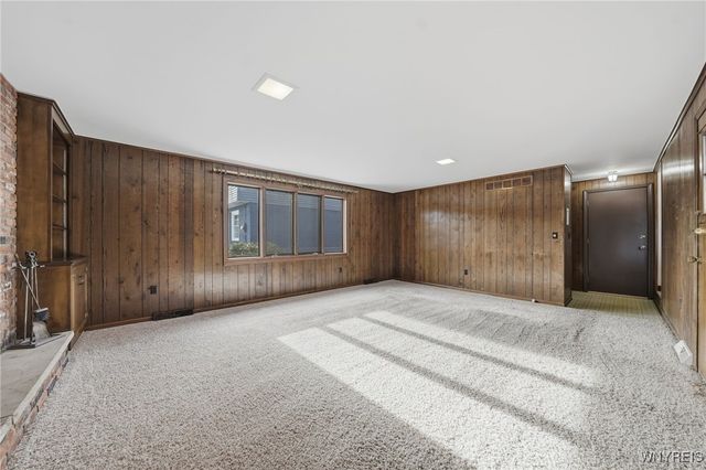 60 Patton Place, Amherst, NY 14221