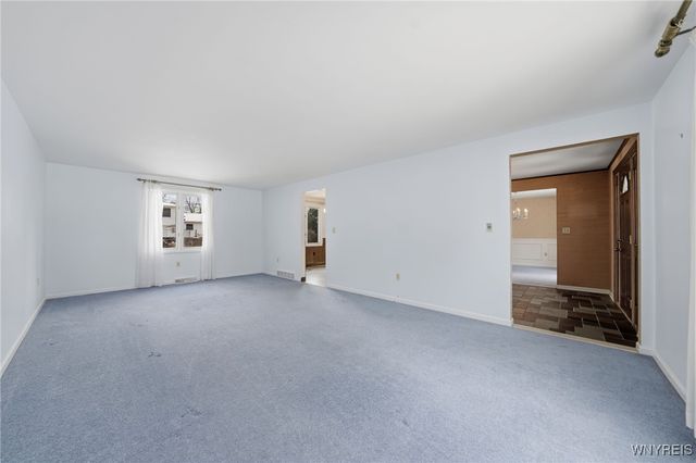 60 Patton Place, Amherst, NY 14221