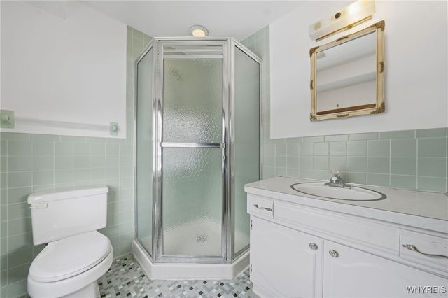 60 Patton Place, Amherst, NY 14221