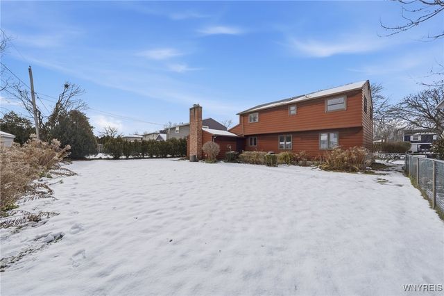 60 Patton Place, Amherst, NY 14221