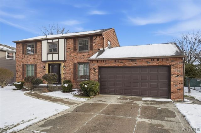 60 Patton Place, Amherst, NY 14221