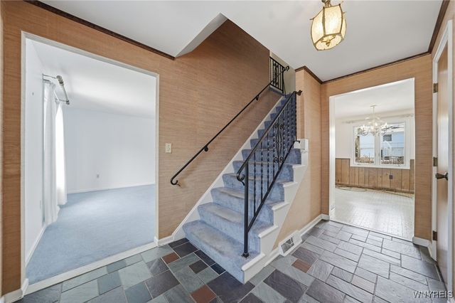 60 Patton Place, Amherst, NY 14221