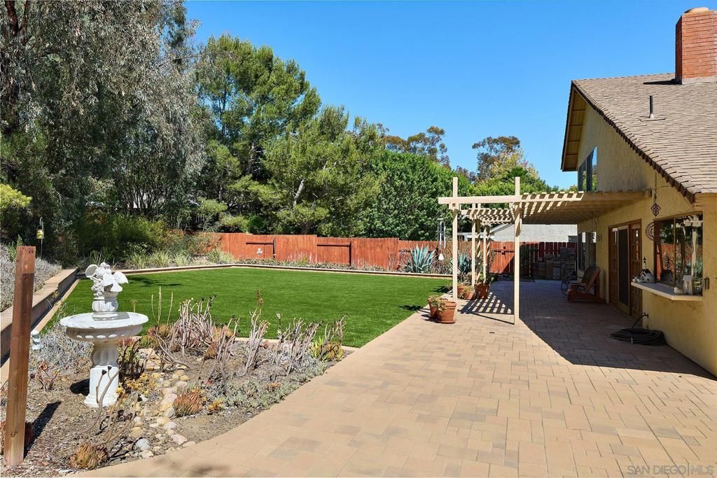 Image 23 of property listing at 10266 Vista Valle Ct., San Diego, CA 92131