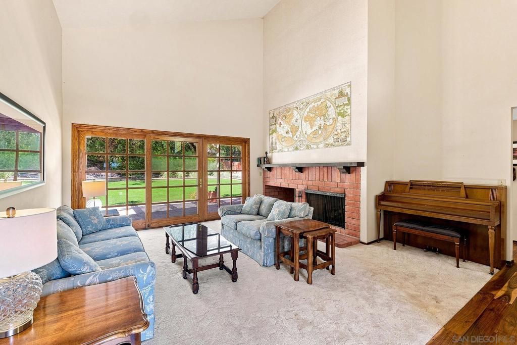Image 5 of property listing at 10266 Vista Valle Ct., San Diego, CA 92131