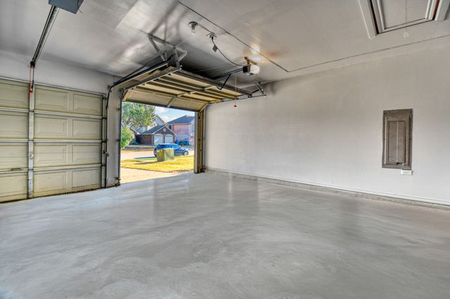 2002 Terracotta Court, Lewisville, TX 75067