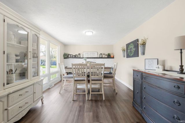 54442 Susquehanna Court, Elkhart, IN 46516