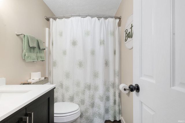 54442 Susquehanna Court, Elkhart, IN 46516