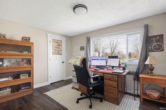 54442 Susquehanna Court, Elkhart, IN 46516