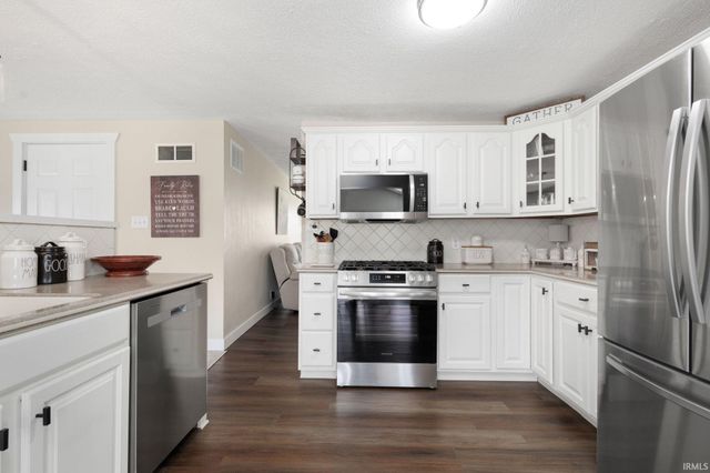 54442 Susquehanna Court, Elkhart, IN 46516